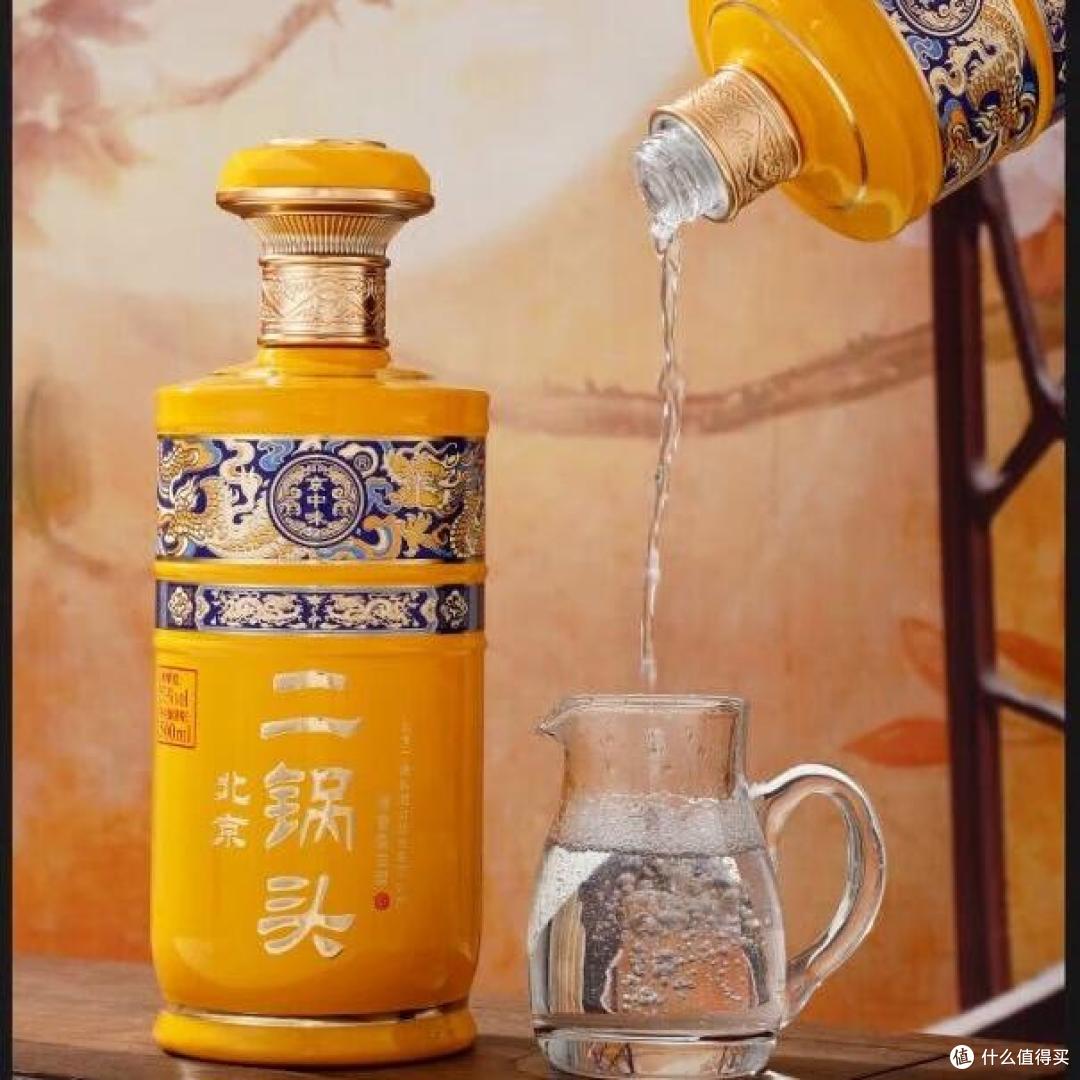 胡同里的年味升级战——龙鼎二锅头如何让老街坊们抢着囤货