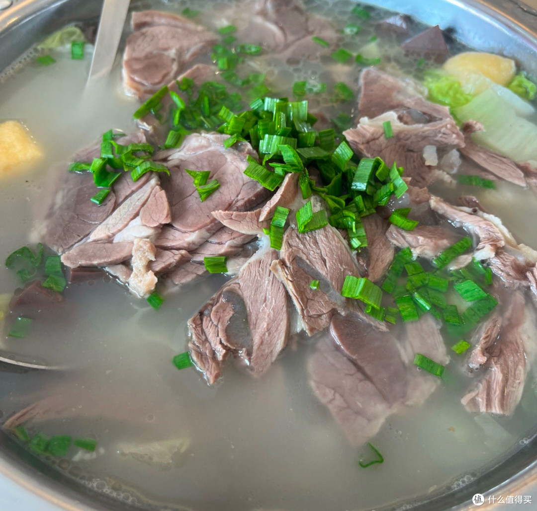 秋冬羊肉汤:慢炖出来的暖身治愈味