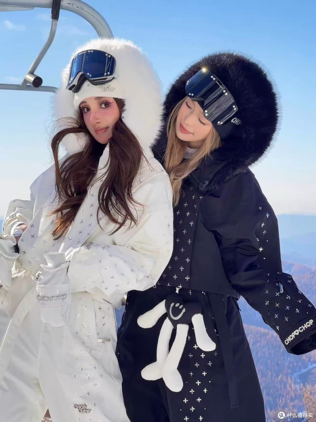 CHOPCHOP亮片满天星滑雪服实测|雪场最靓的崽竟是保暖王者❄️