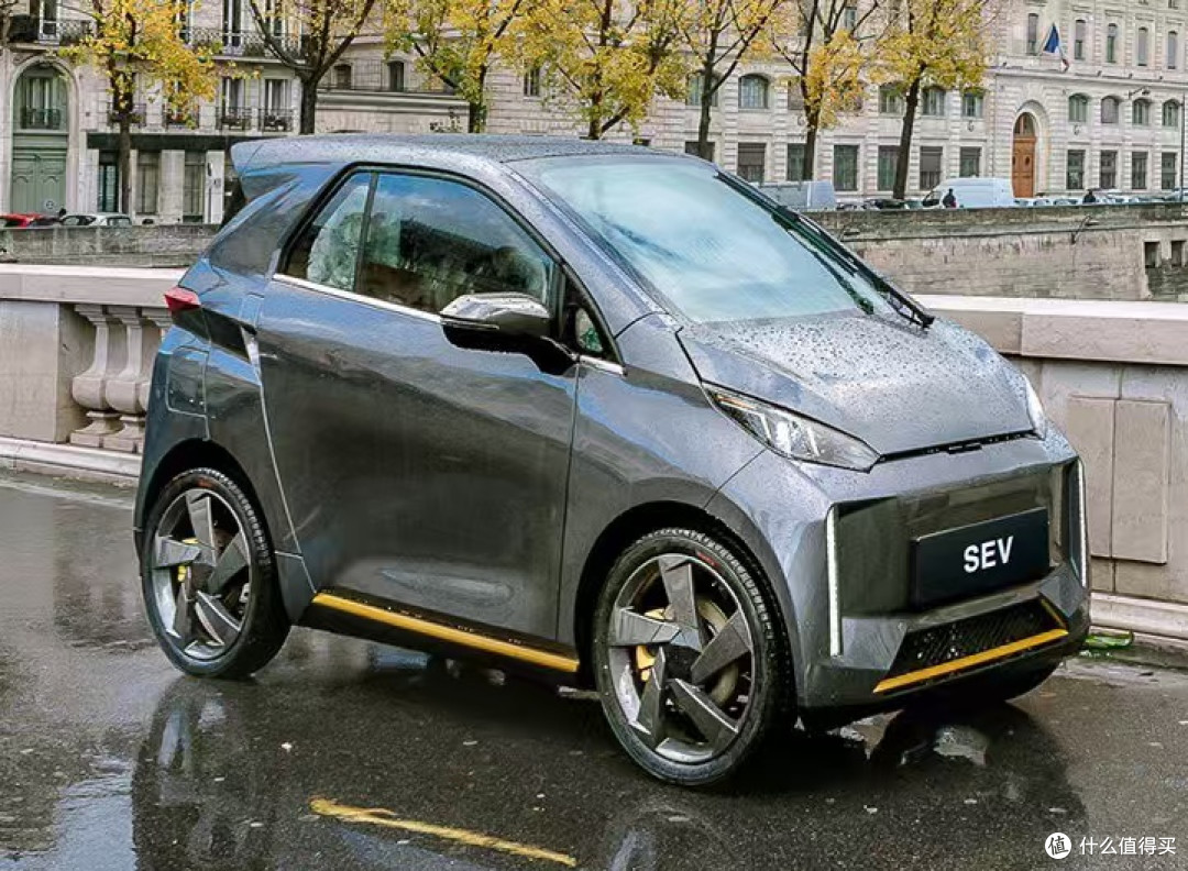 一款奇葩的理想电车:车长2.5米仅 1 个驾驶座,比宏光 MINI 还小