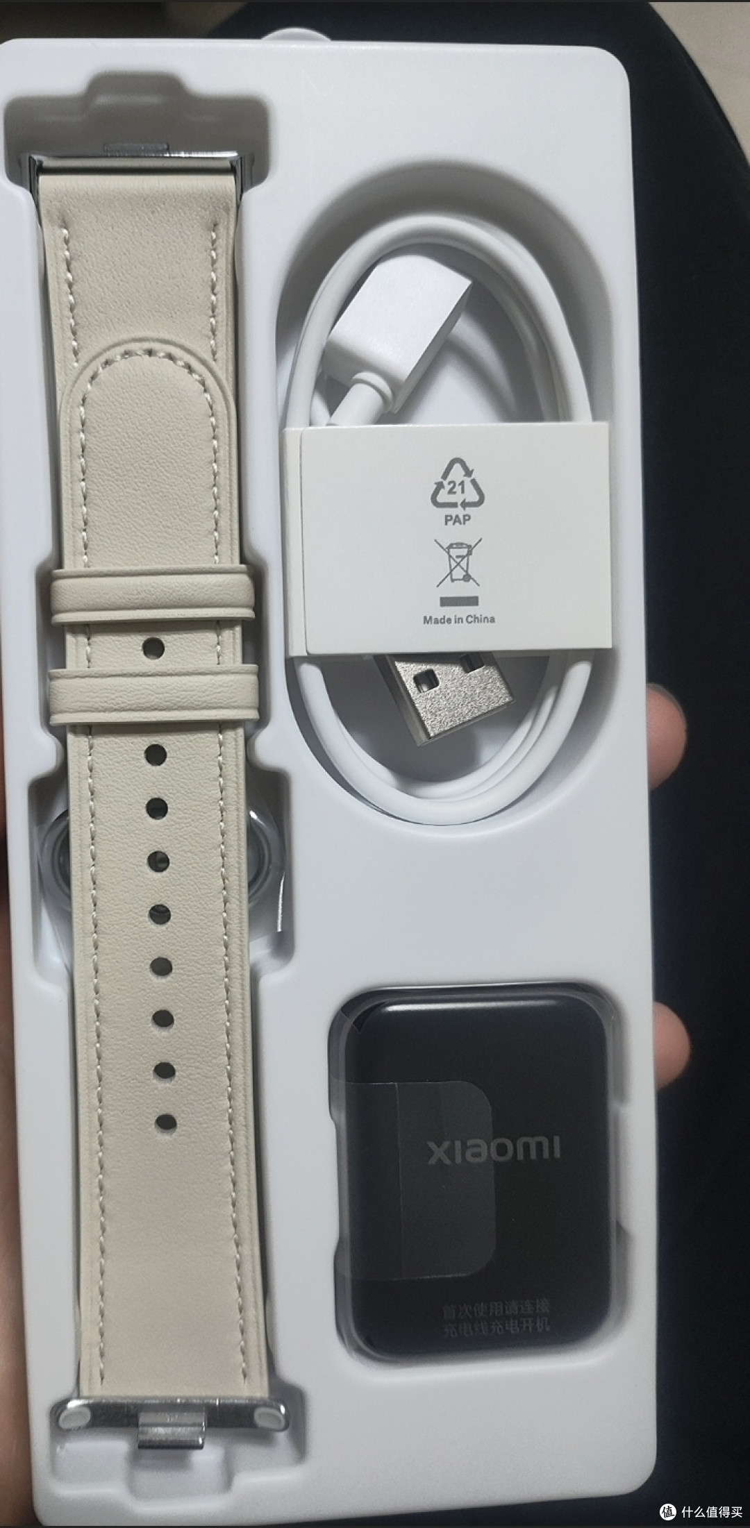全天候心率监测与150种运动模式