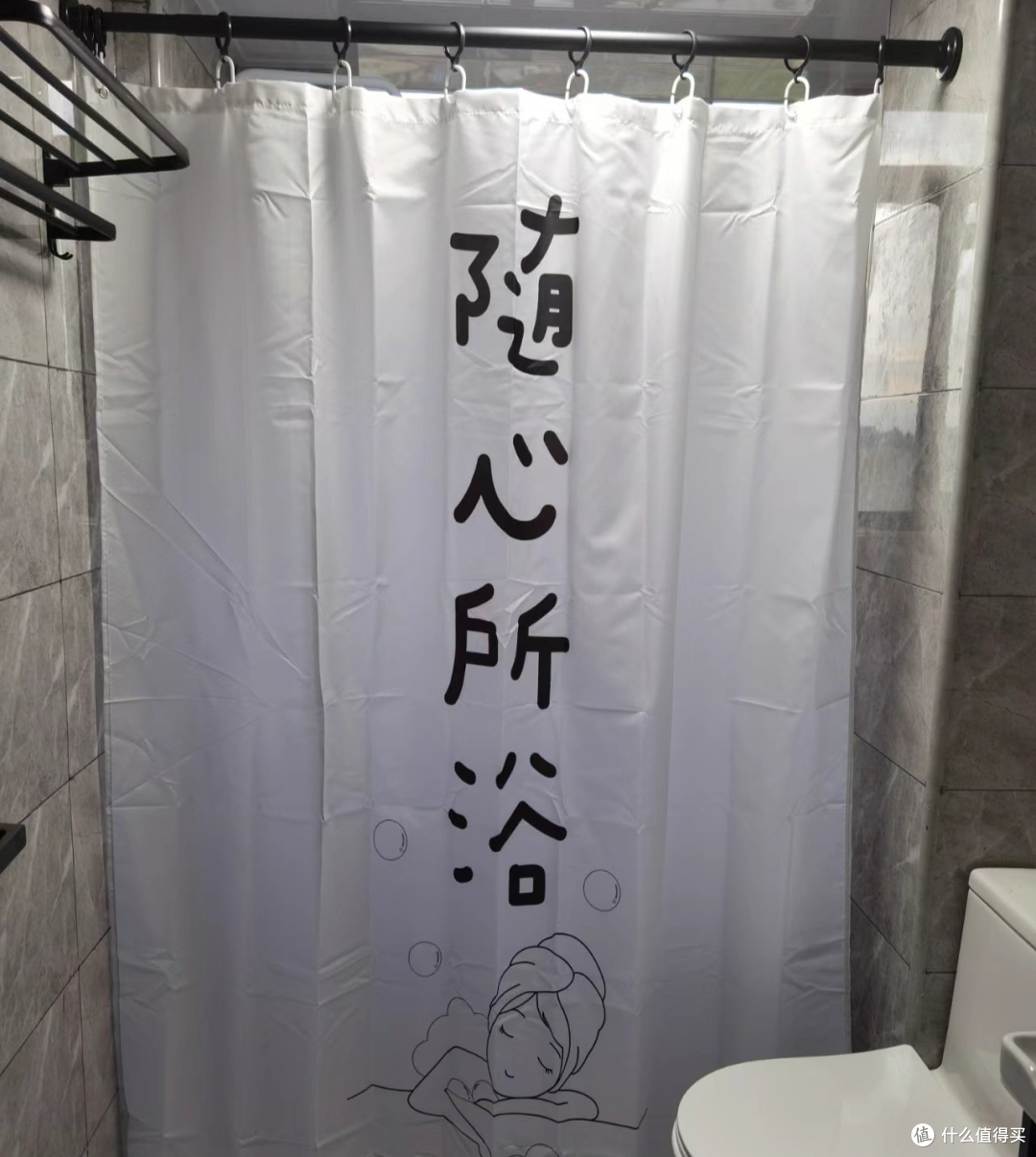 卫生间装修,不要再傻傻使用浴帘了,玻璃浴房才是大家的首选!