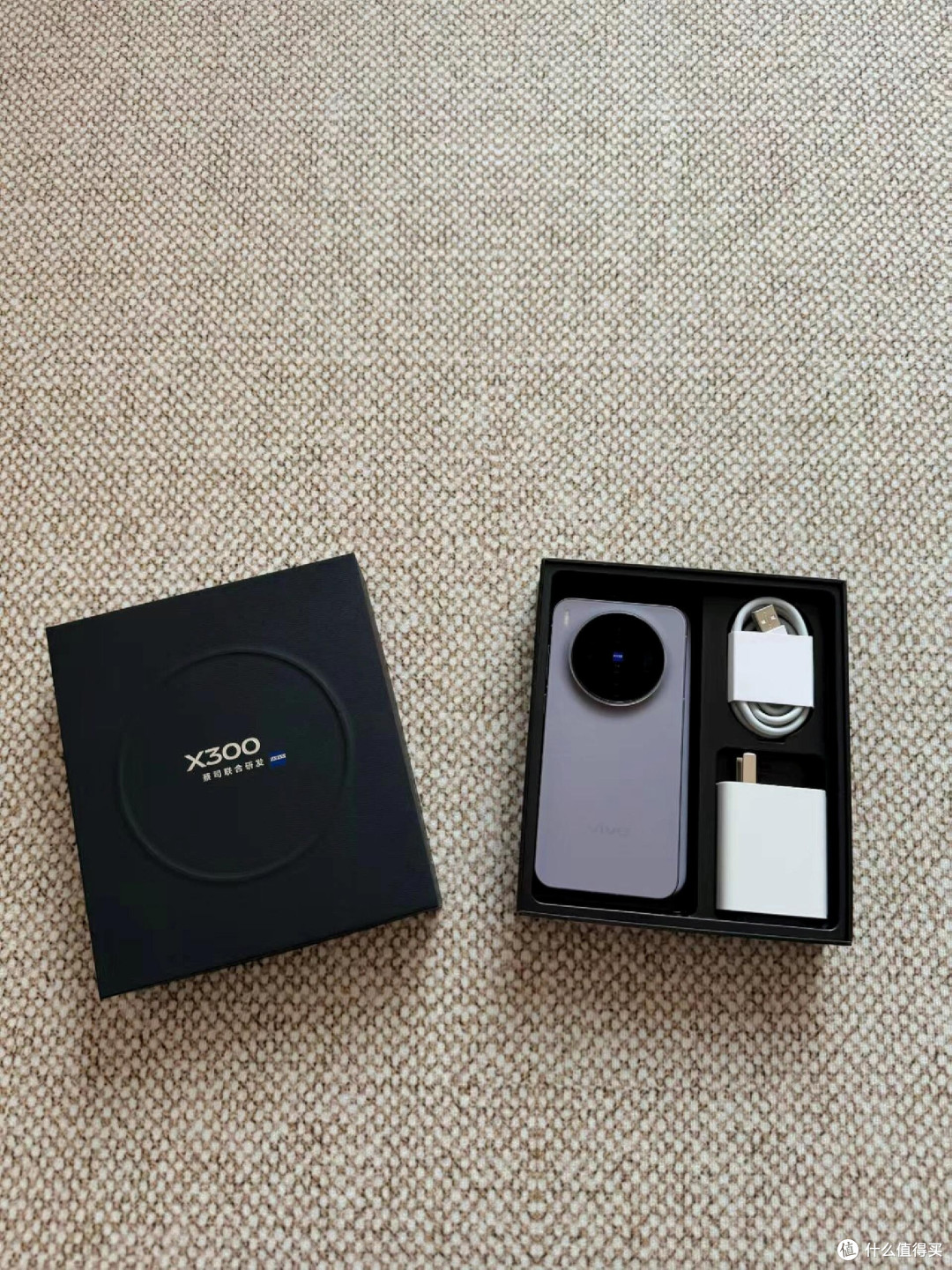 vivo X300开箱实况，颜值与实力双在线