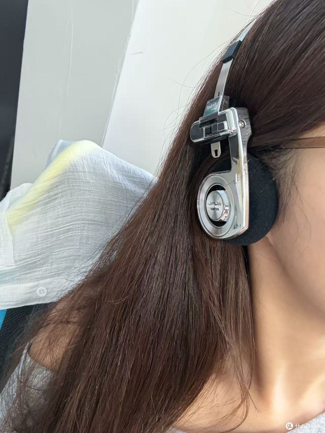 百元头戴式耳机推荐?好看好戴的复古风whatplus耳机体验!