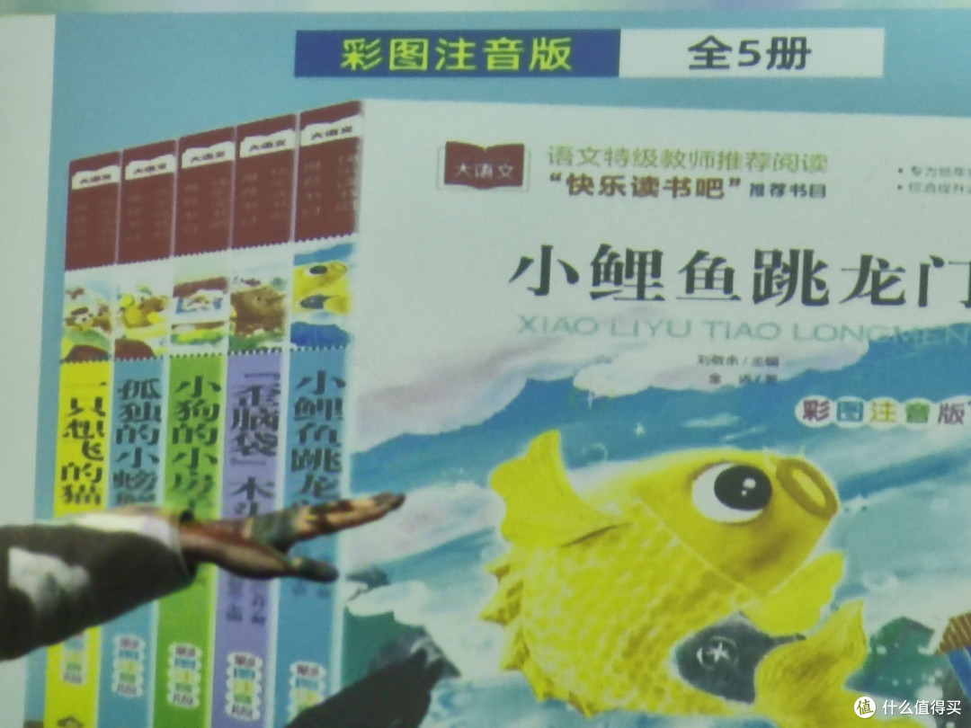 宏碁T8 AI 扩展坞体验：8口合一 +免费AI 辅助，效率直接翻倍