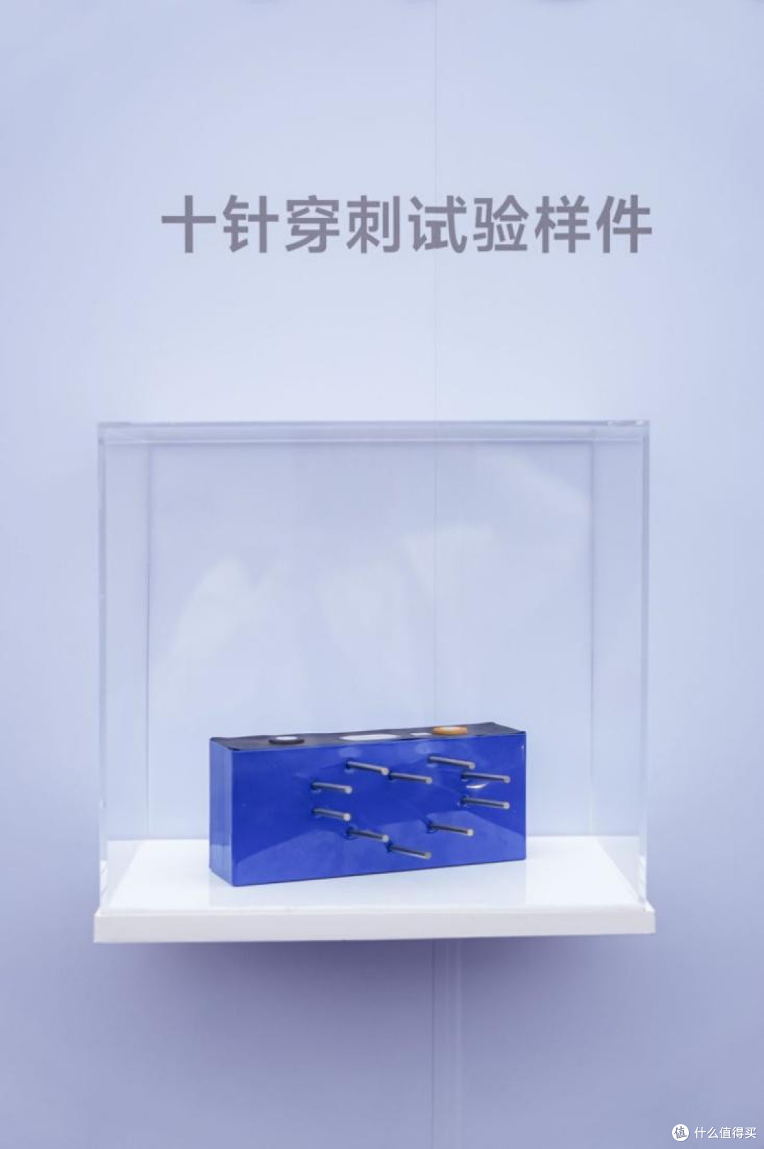 广州车展上,MG用半固态电池,把10万级纯电市场卷穿了!
