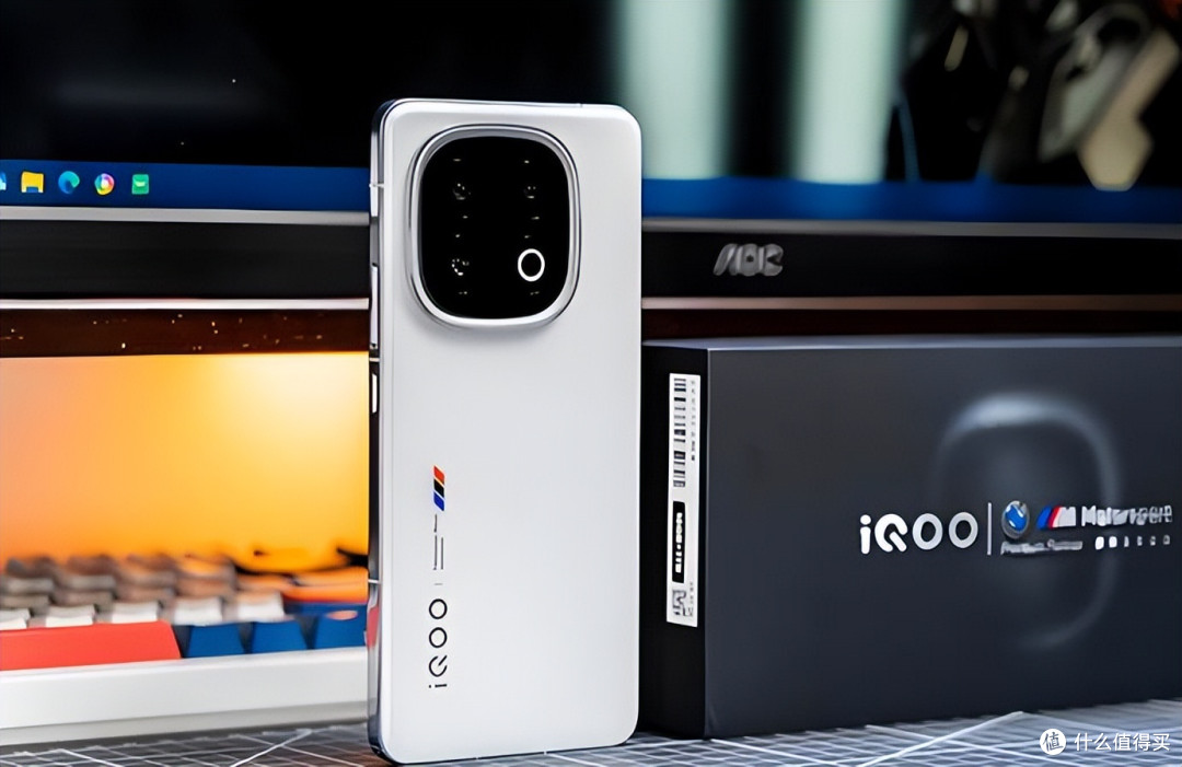 4099元买旗舰?iQOO 13用实力证明:性能与价格可以兼得
