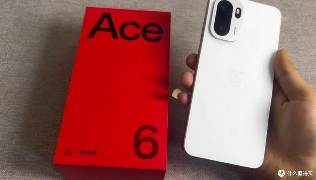 “史上最强Ace”来袭！一加携7800mAh和165Hz屏幕，打造满配旗舰
