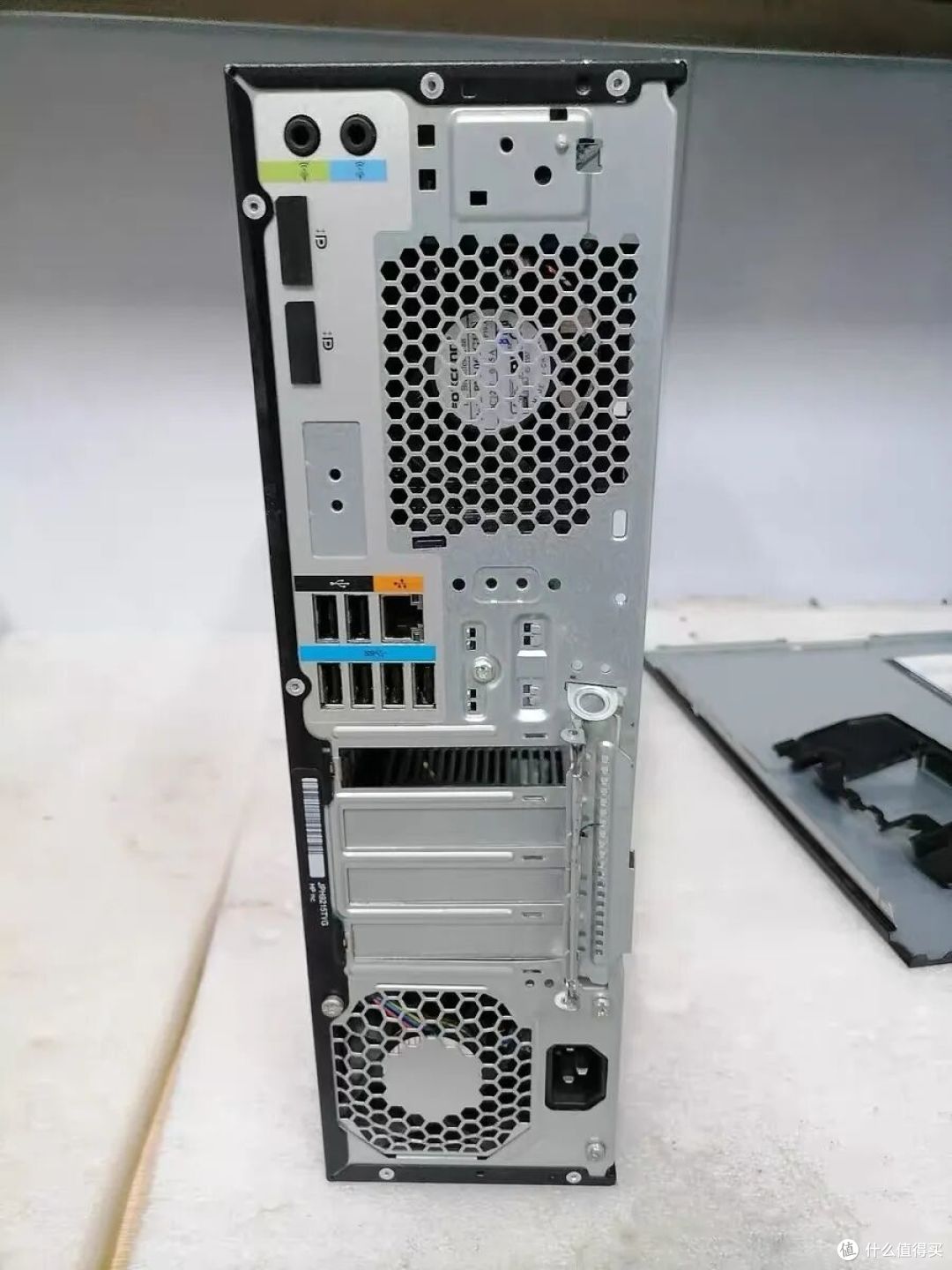 海鲜大量流出hp Z2 SFF G4工作站C246支持至强,准系统到手395