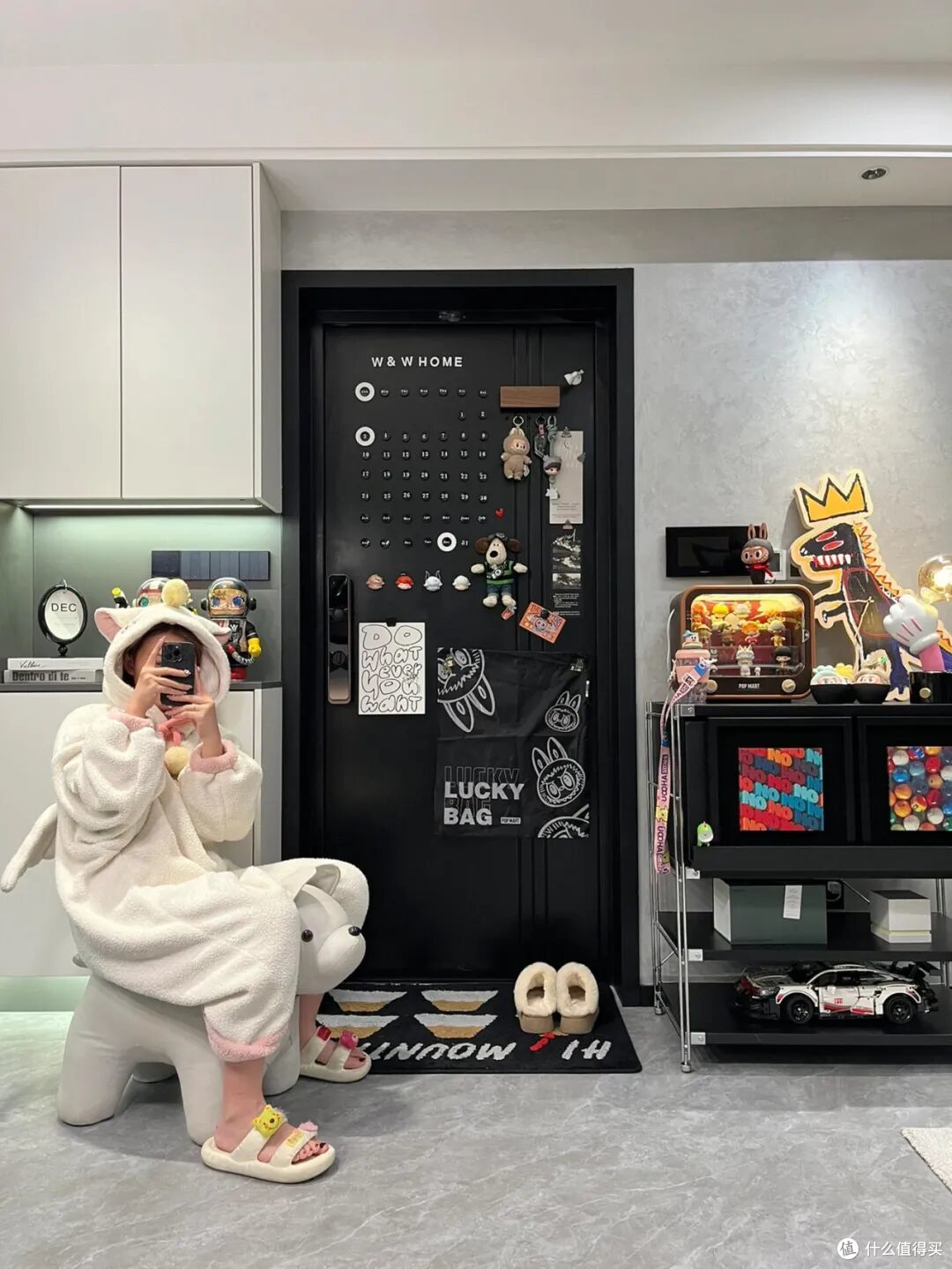 住久了发现：入户门才是一块“宝藏空间”，看谁还在傻乎乎浪费！