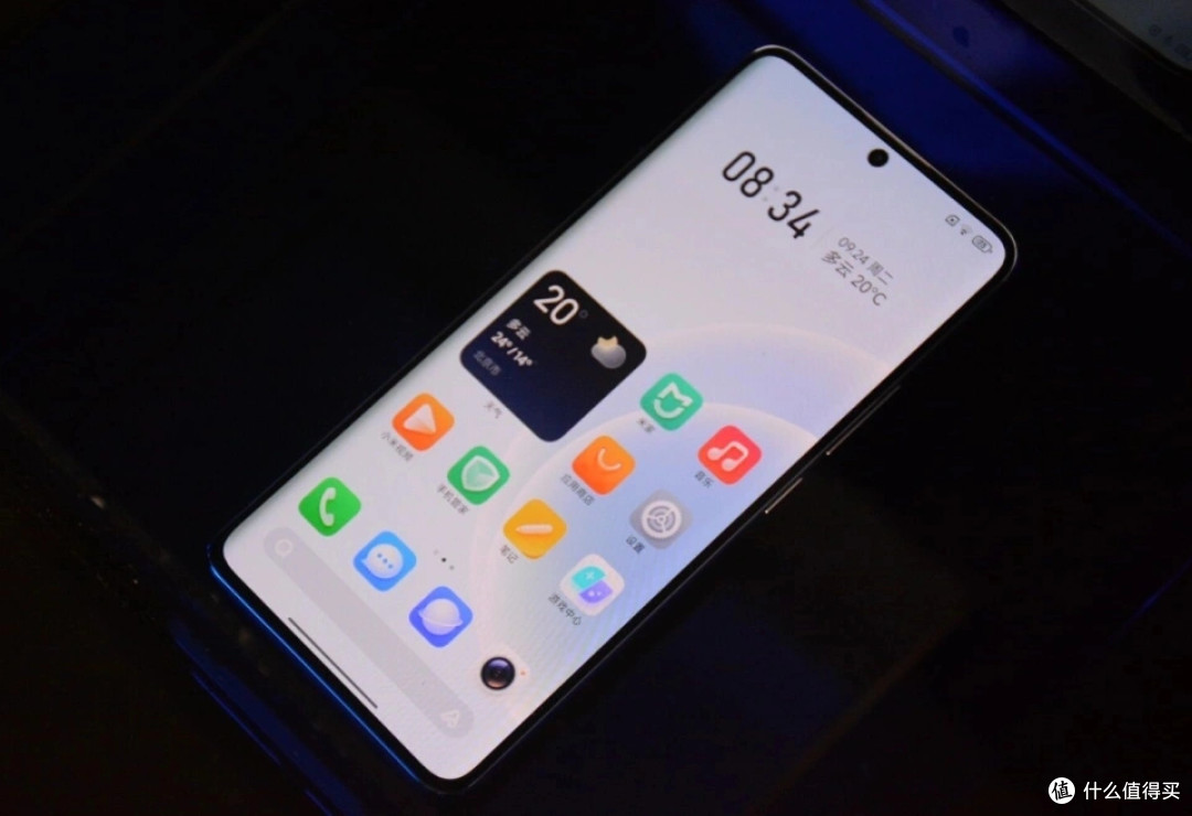 小米坚决清仓，从1999元降至1279元，6200mAh+5000万+IP69防水