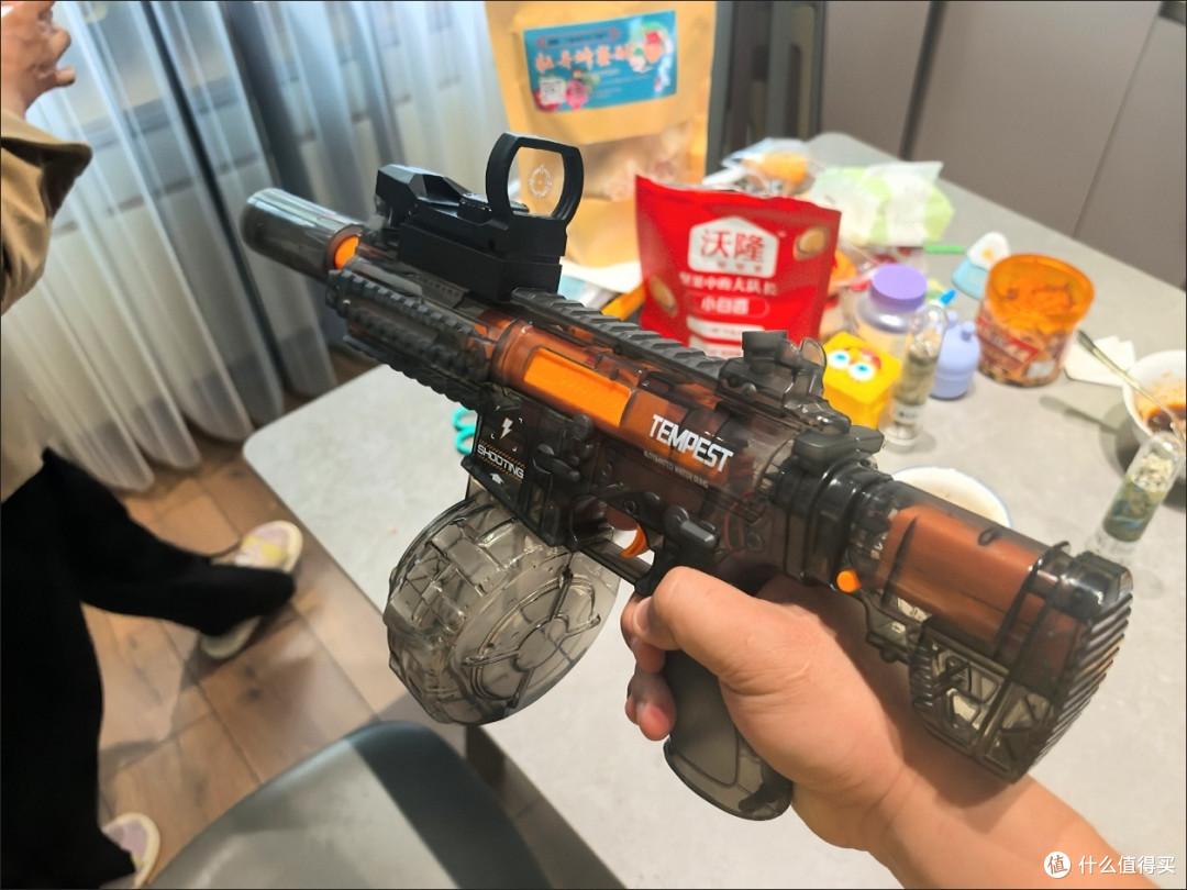 双十一爆款！2025新款火光冰鼠爆电动水枪，孩子玩疯了💦