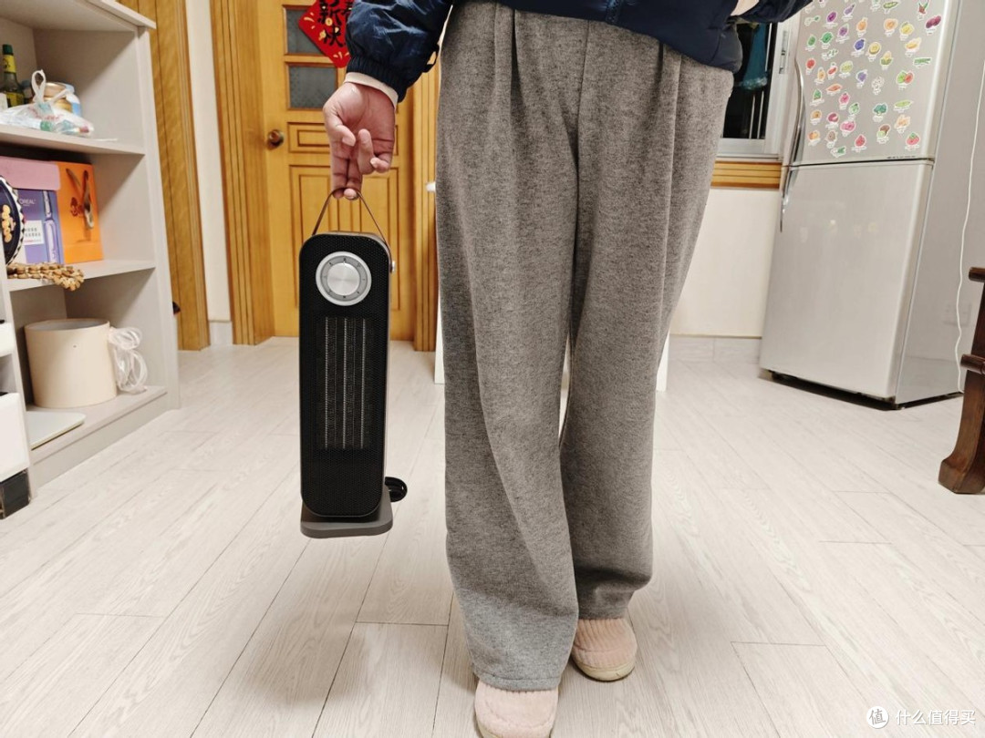 冬日治愈系“小太阳”！西圣WarmX暖风机体验：2秒即热，暖而不燥