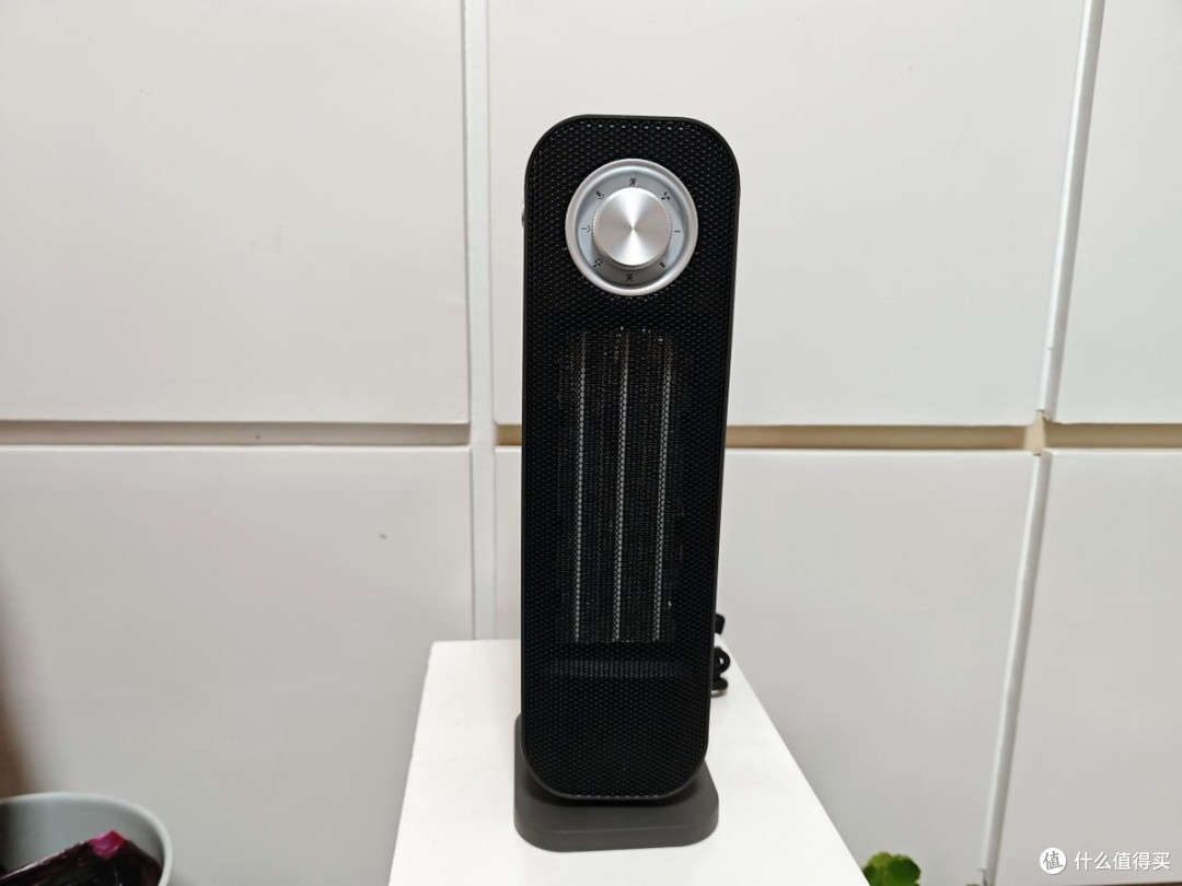 冬日治愈系“小太阳”！西圣WarmX暖风机体验：2秒即热，暖而不燥