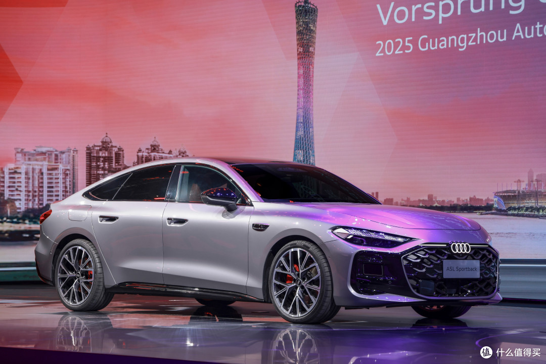 “乾崑”赋能、燃油新生 奥迪A5L Sportback旗舰智曜型即将交付