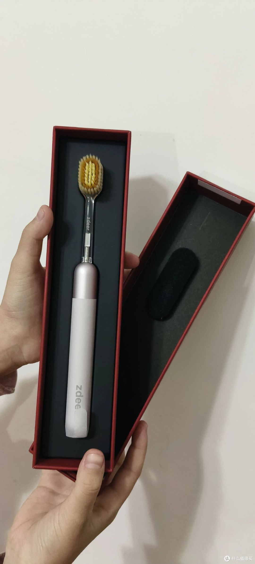 有无牙膏能解决牙齿敏敏,牙色发黄有牙渍,口气难闻等牙齿问题?