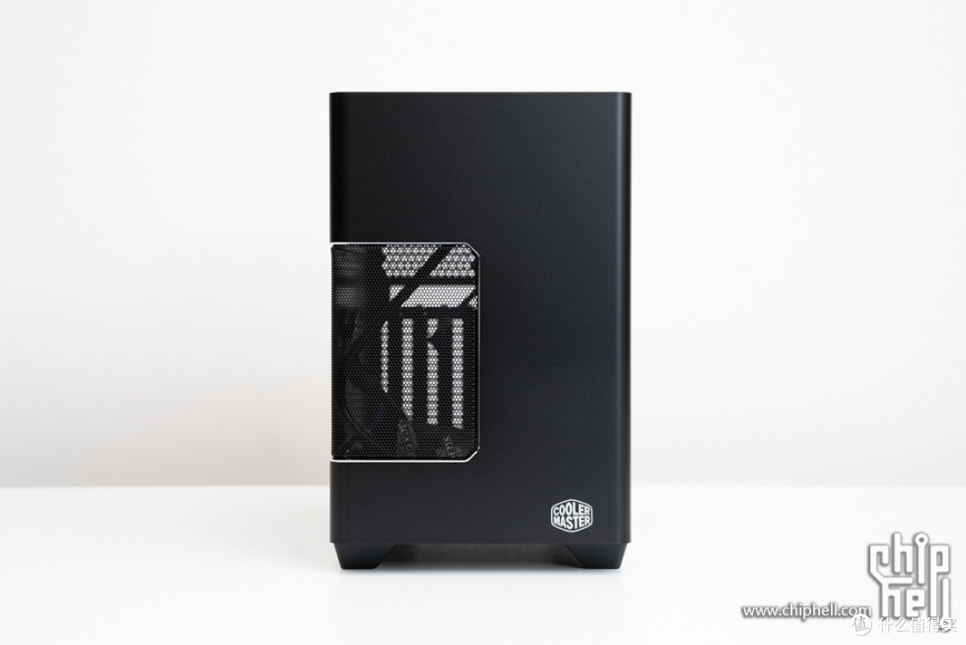 游戏小钢炮,酷冷至尊 NR200P V3 装机