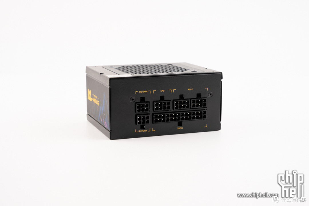 游戏小钢炮,酷冷至尊 NR200P V3 装机