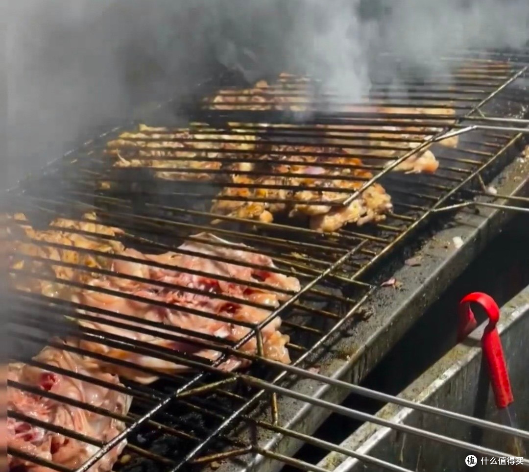 沈阳4家宝藏鸡架店打卡指南:解锁地道东北烟火味