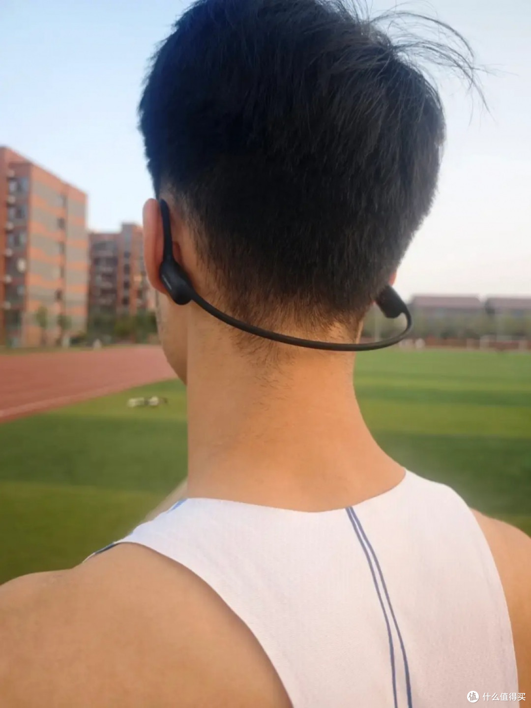 告别运动耳机短板!园世Betapro:防水音质双优 体验更出色