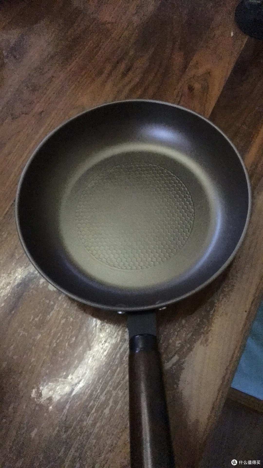 双十一厨房好物晒单：东京照秀轻钛不粘锅，煎炒全能的轻量化神器