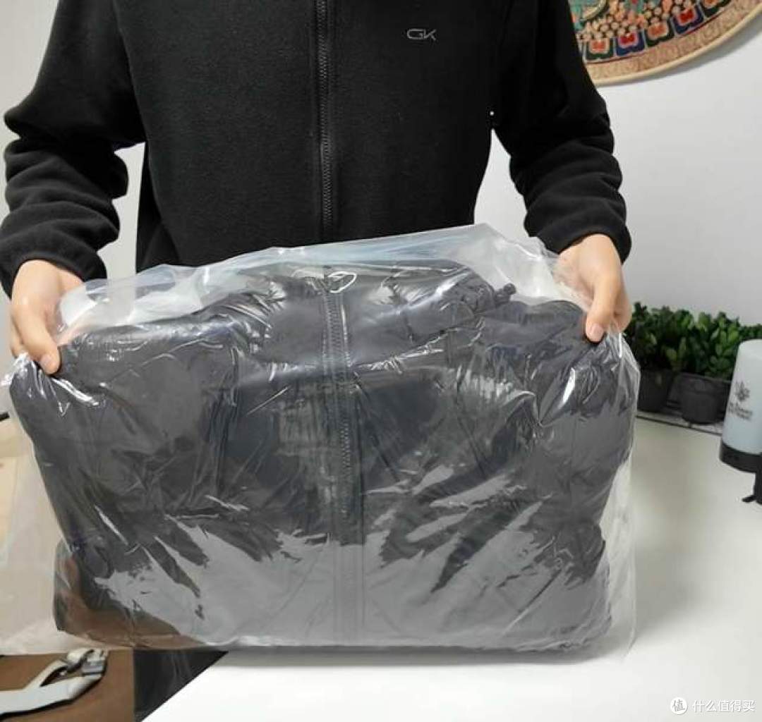硬核抗寒GaKior 羽绒服测评：非常规设计，对标万元极地防寒标准