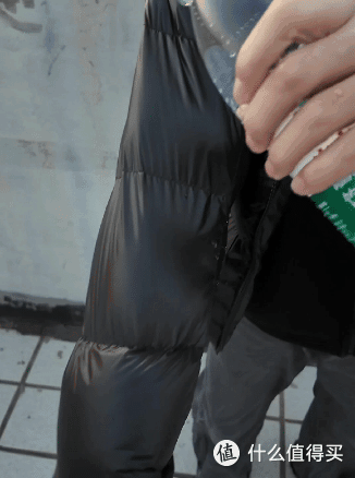 硬核抗寒GaKior 羽绒服测评：非常规设计，对标万元极地防寒标准
