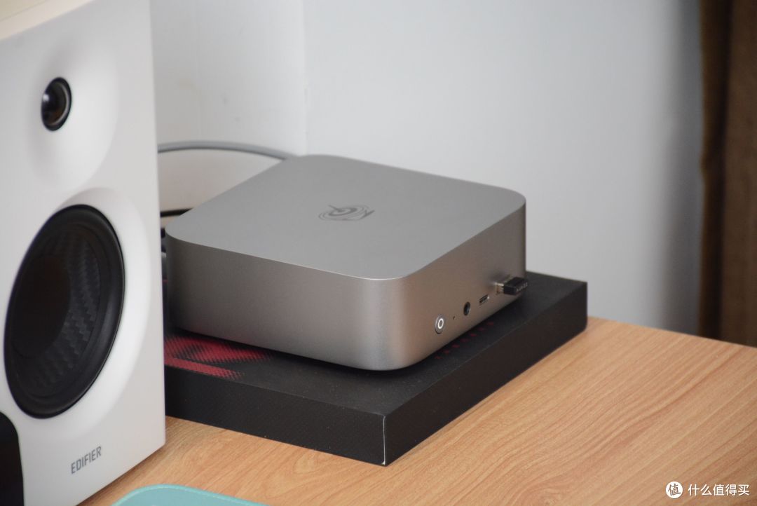 电脑无损扩容16TB?仅需一步提升容量与接口:零刻Mate SE评测