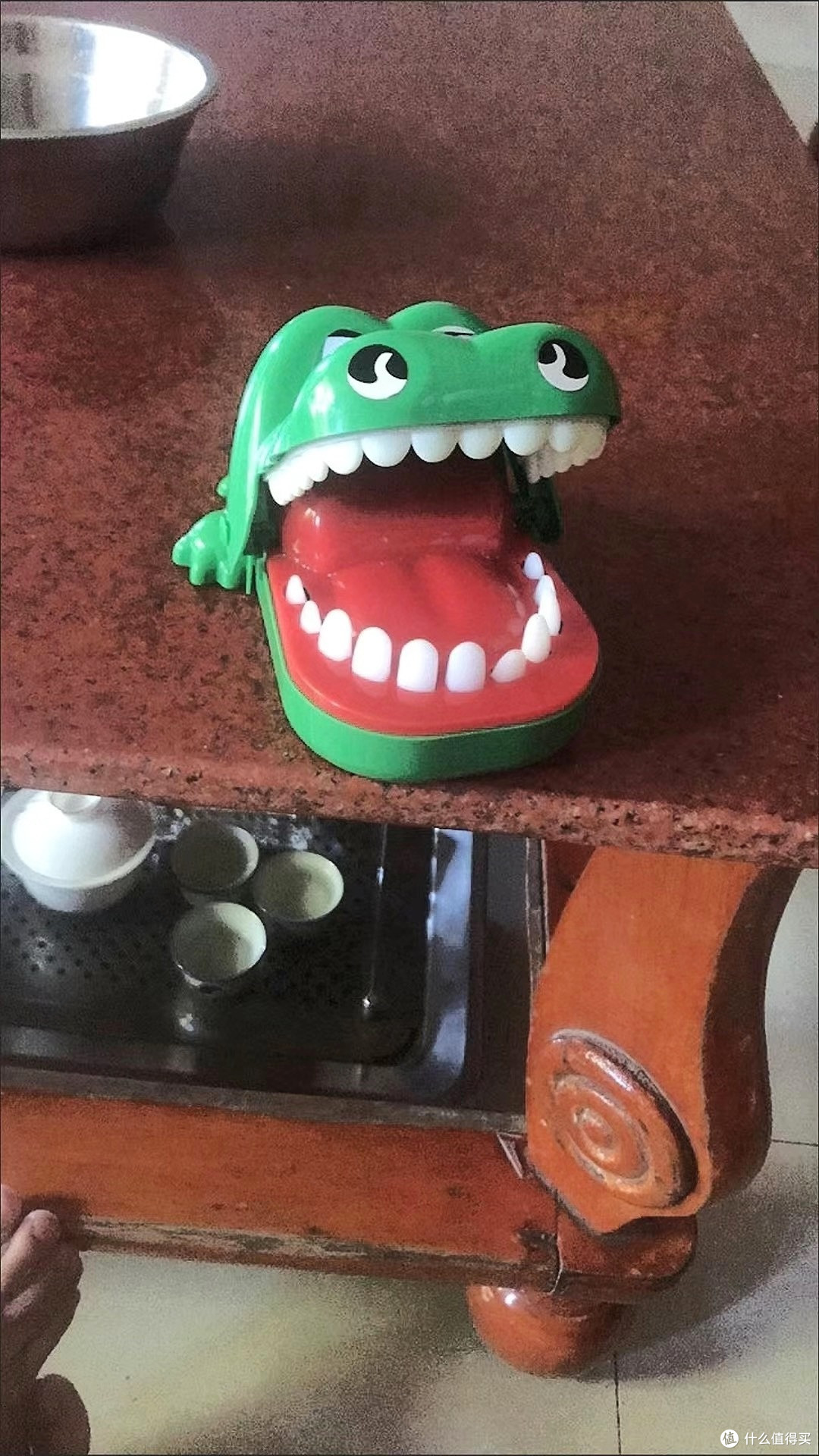 双十一开箱｜全家笑到肚子疼的"咬手鳄鱼"太上头了！🐊