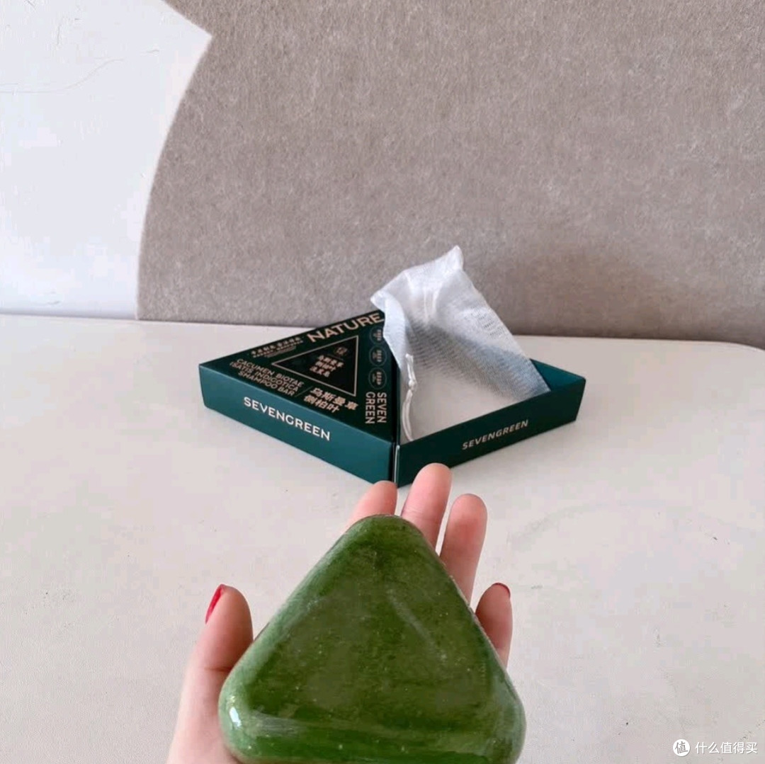 七绿侧柏叶乌斯曼草洗发皂：天然草本开启护发新体验_香皂_什么值得买