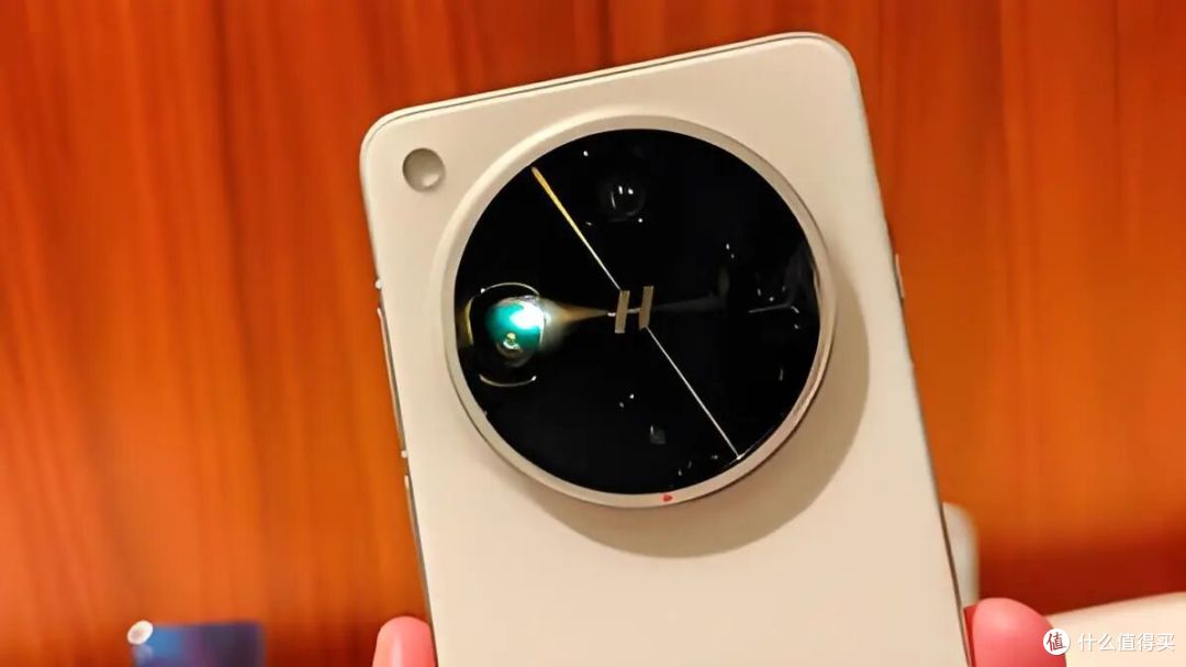 OPPO Find X9 Ultra 详细参数首曝:这配置,简直不给友商留活路