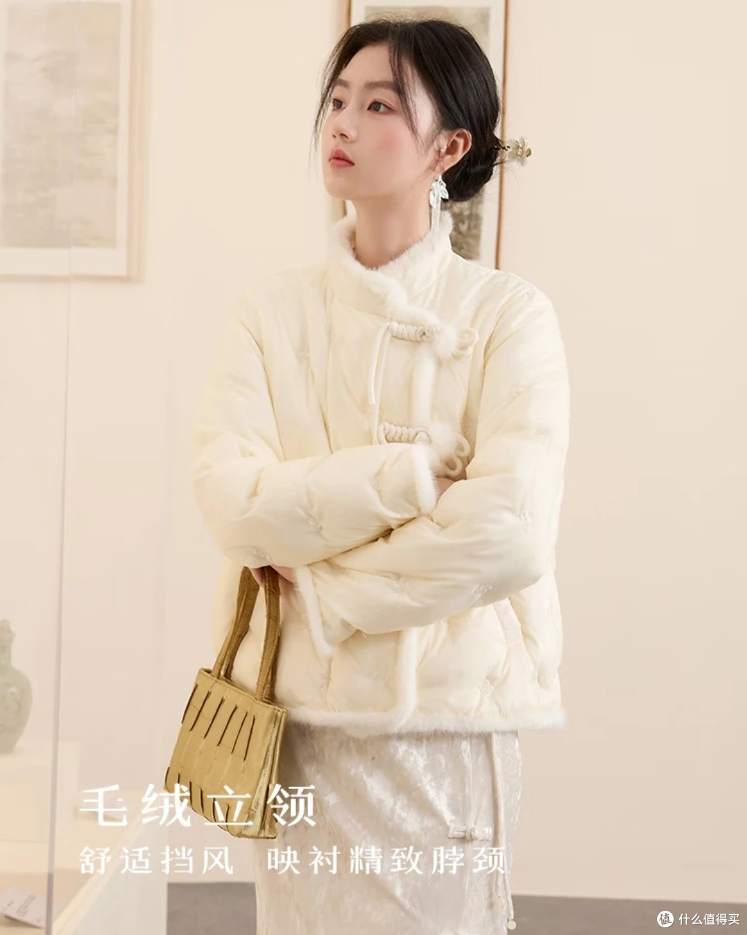 这件三彩新中式羽绒服,让我在冬天美出新高度!