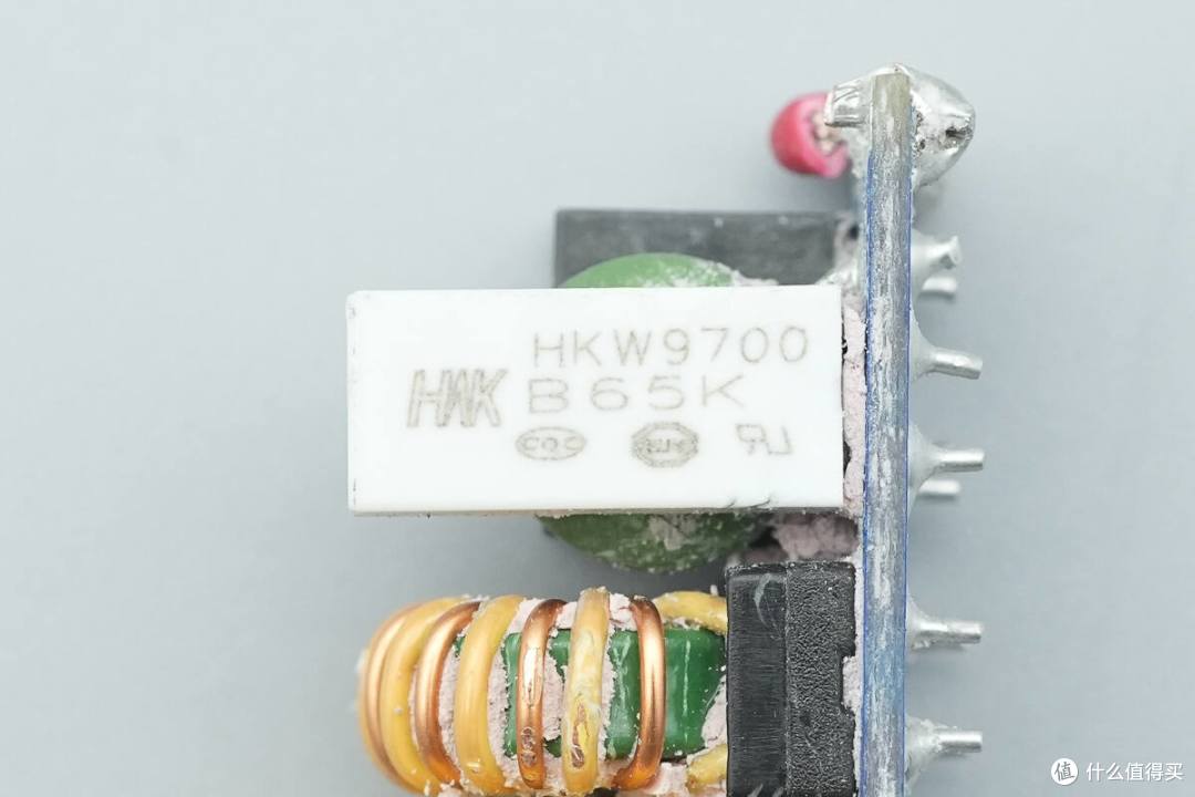 内置氮化镓黑科技,绿联速显充160W五口快充充电器拆解