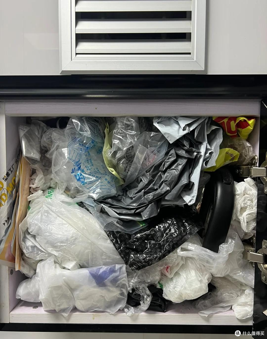 这7样居家物品,攒着攒着就变成生活垃圾,我猜大部分家里都有!