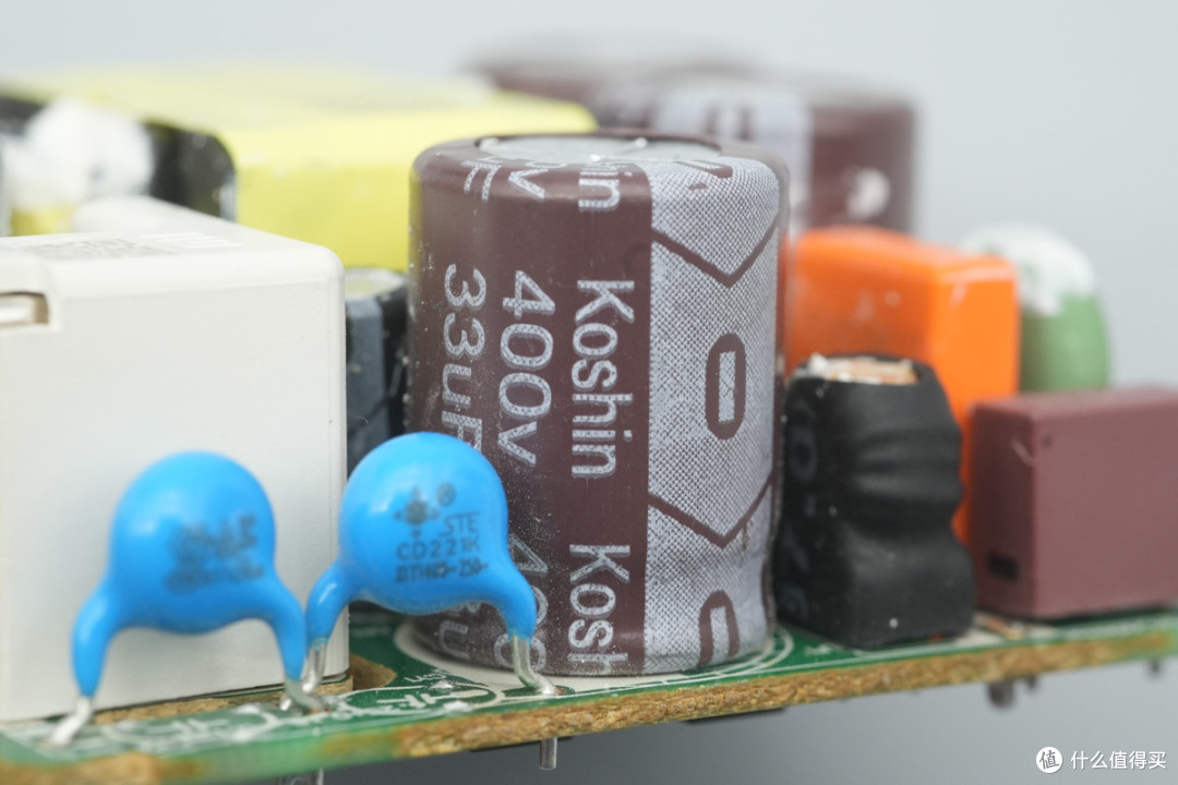 65W PD+100W私有，小米17系列手机原装100W氮化镓充电器拆解