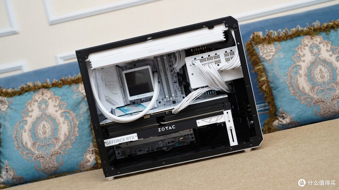 战地6来袭,9950X3D+X870吹雪S+索泰RTX5080打造的高性能小钢炮