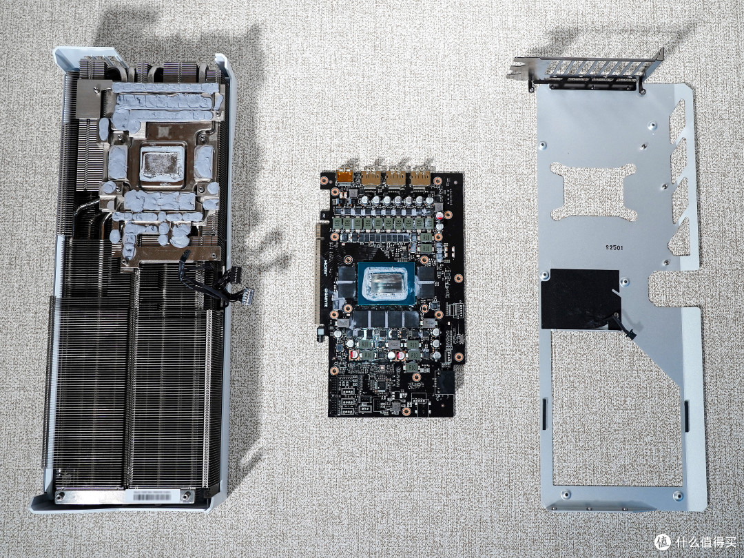 游刃有余玩爽4k游戏，技嘉RTX5080超级雕ICE显卡体验分享
