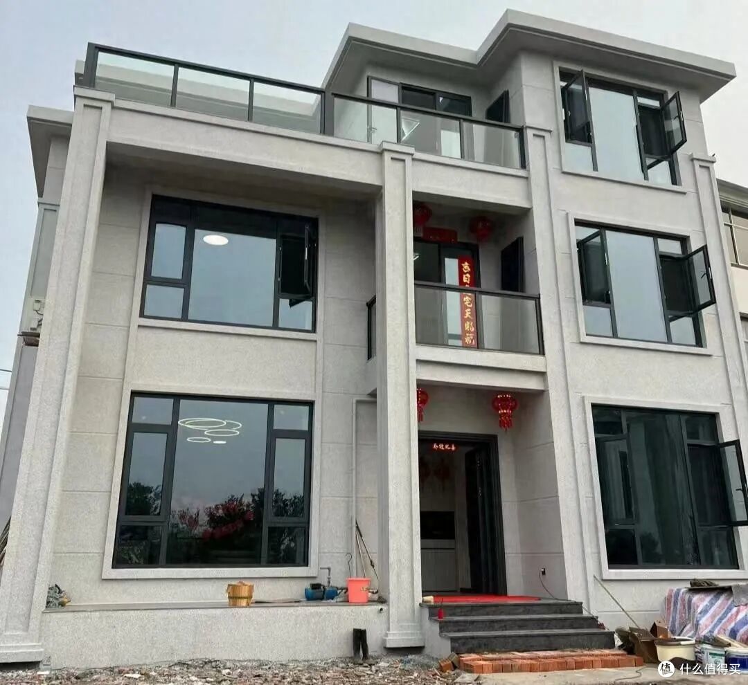 花费近百万,在农村建一栋别墅,真的有必要吗?