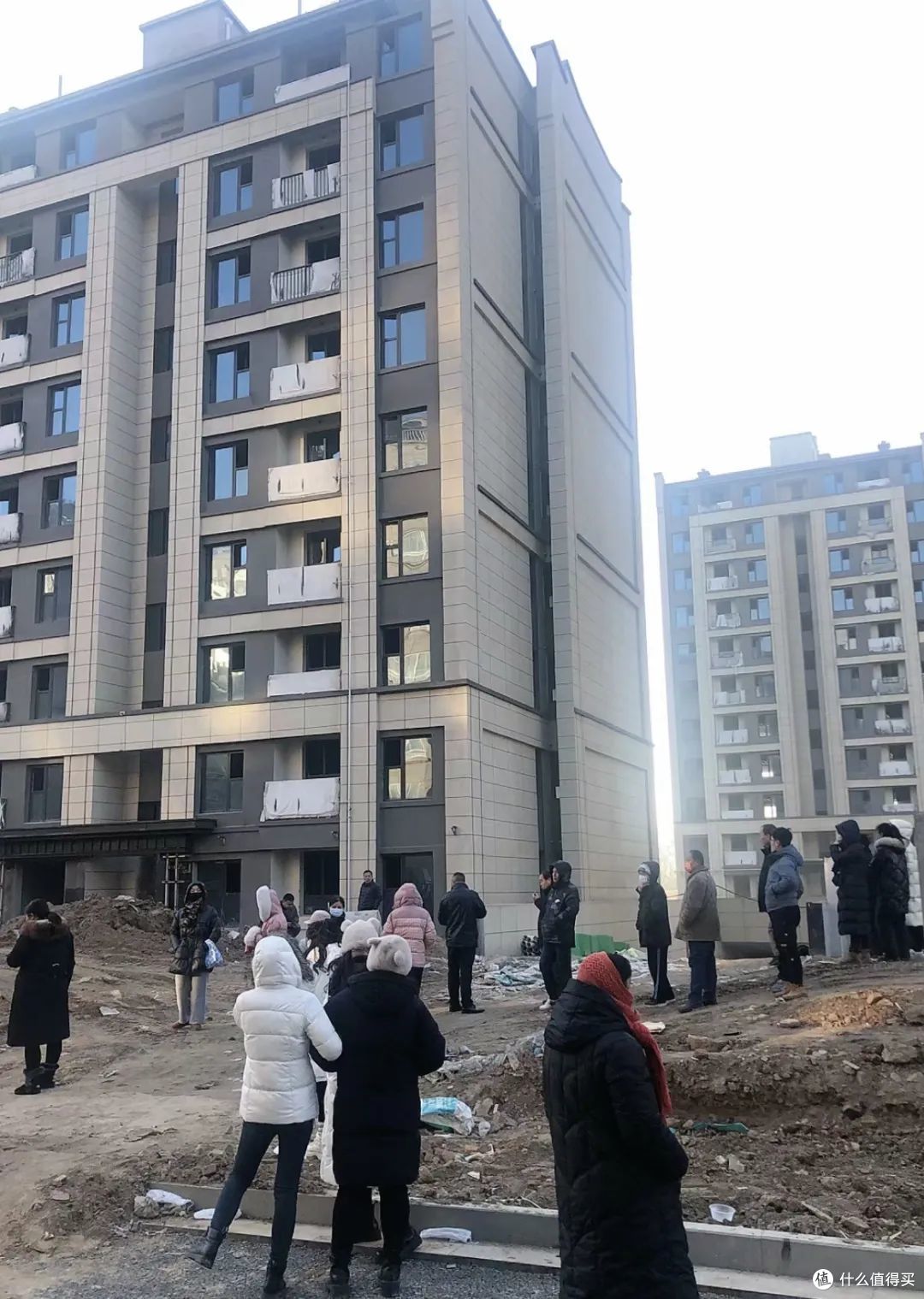 2026年刚需买房,谨记这7个大字:买横、买多、不买四!