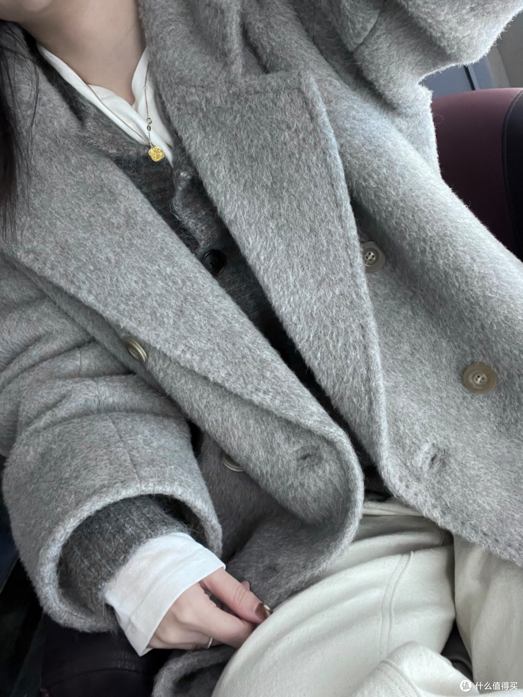 双十一闭眼入!Unica Inca珍珠扣大衣解锁格雷系高级感