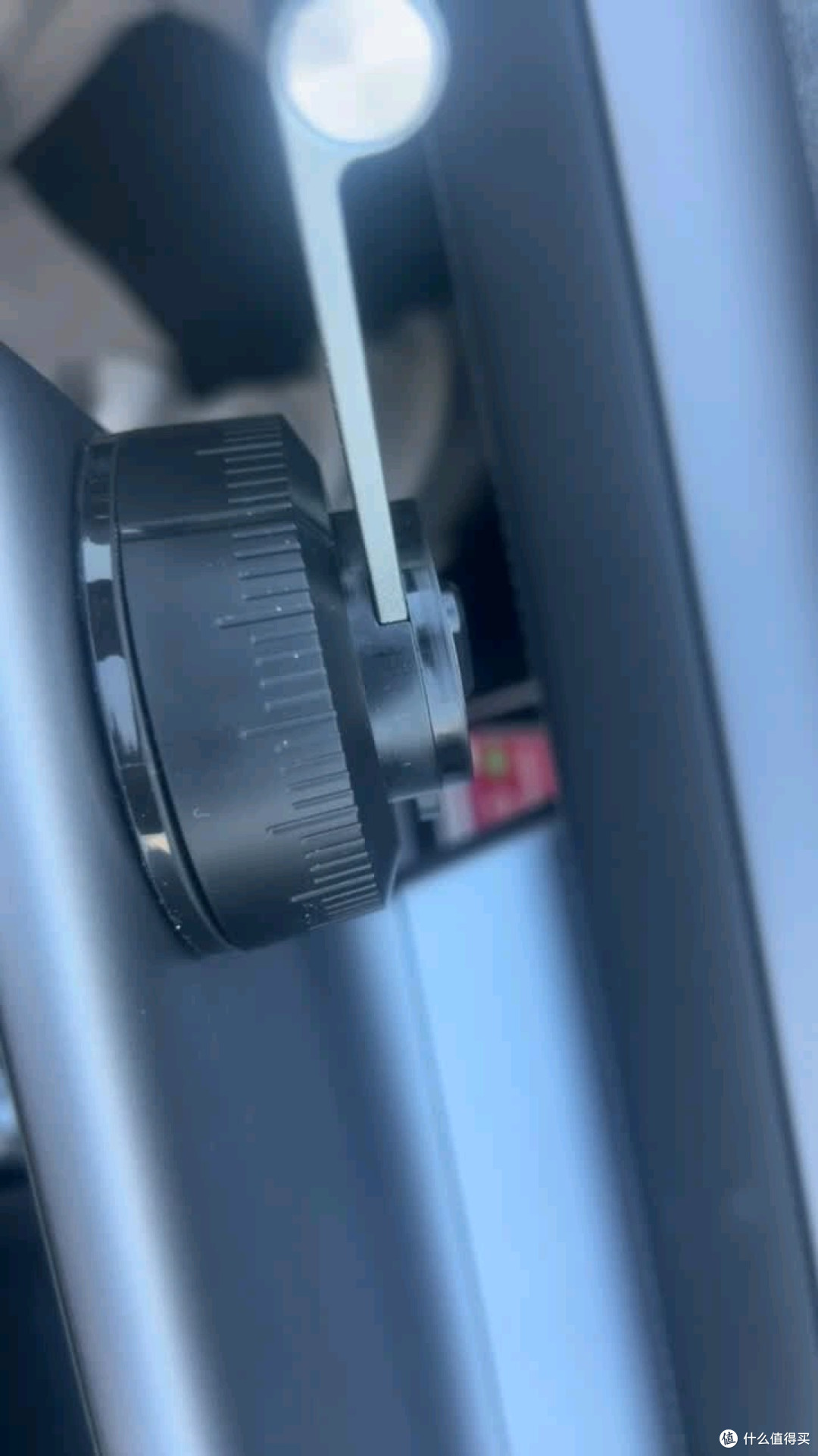 特斯拉Model Y/3专用六维吸盘支架