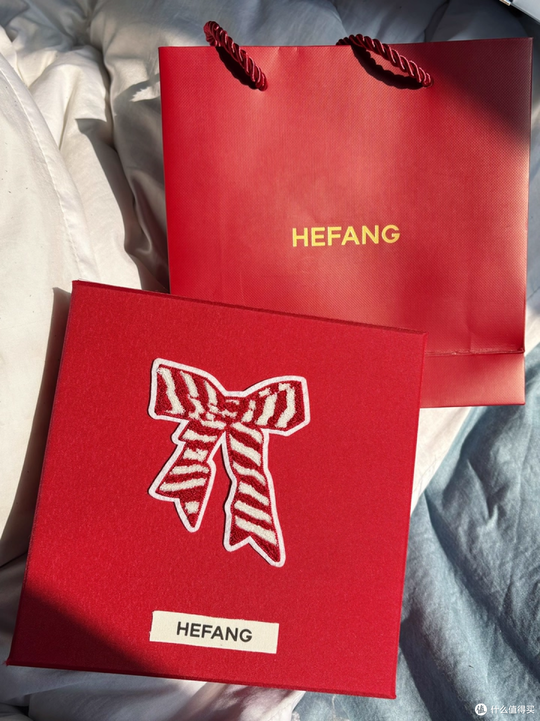 双 11 战利品 C 位！HEFANG 灰色方糖项链 显白高级还百搭🎀