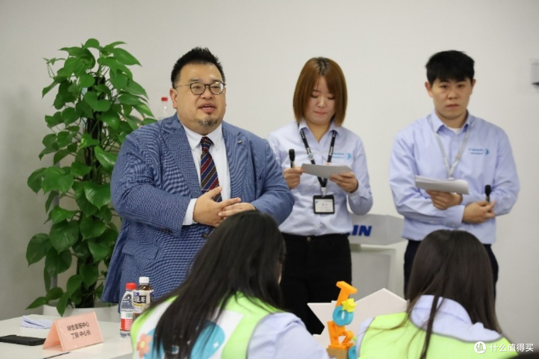 以服务树品牌,大金用专业和温度守护每一次沟通