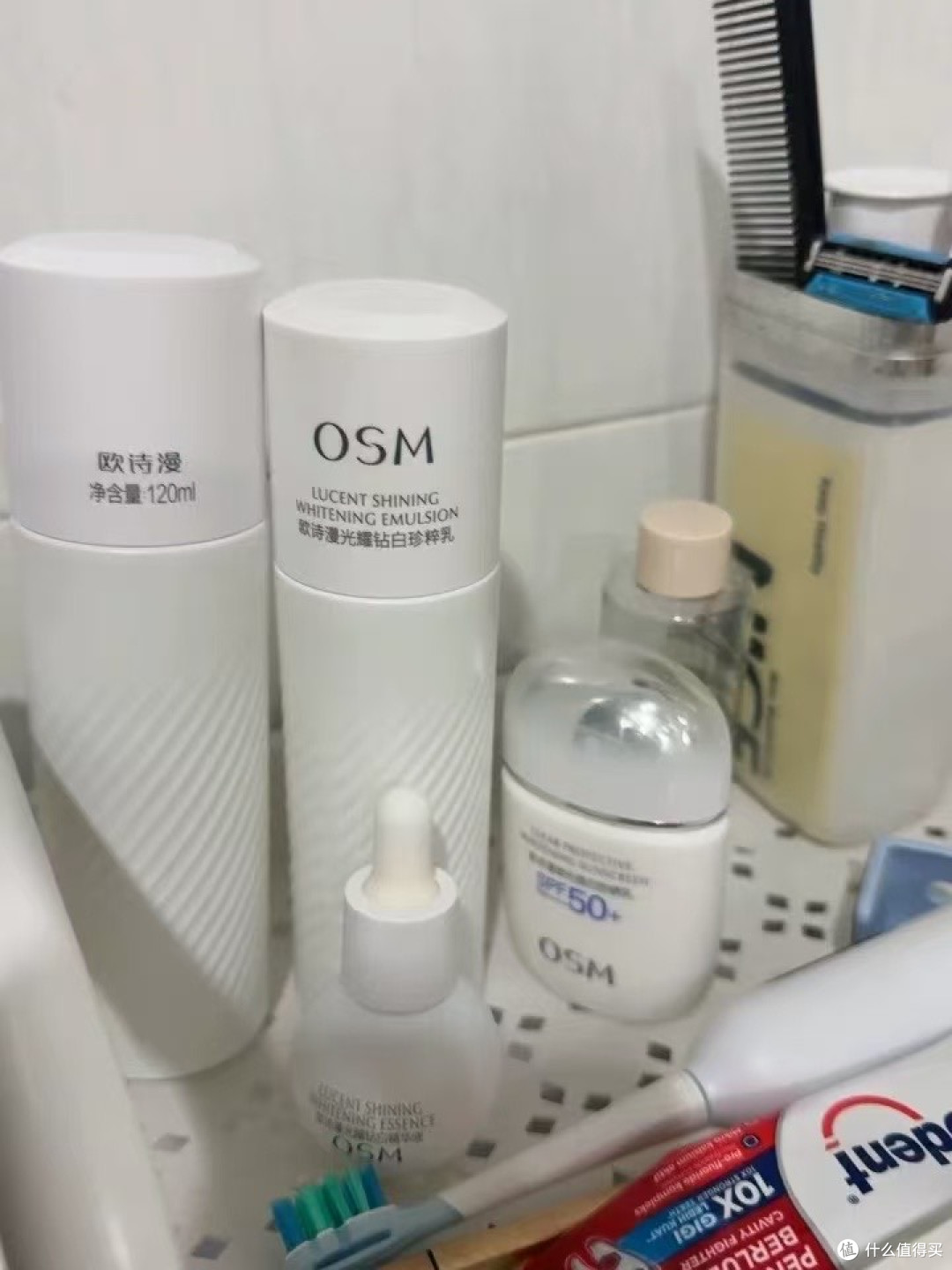 国货美白黑马!欧诗漫珍白水乳,黄皮闭眼冲