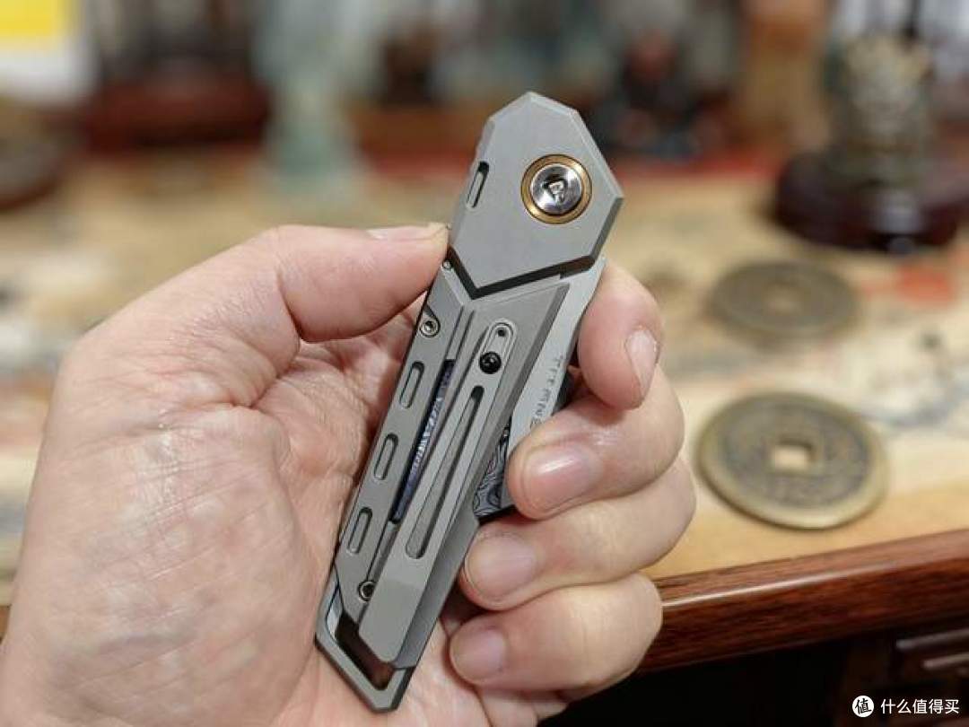 北斗作烬折叠美工刀：实用与把玩兼具的EDC好物_野外求生刀_什么值得买