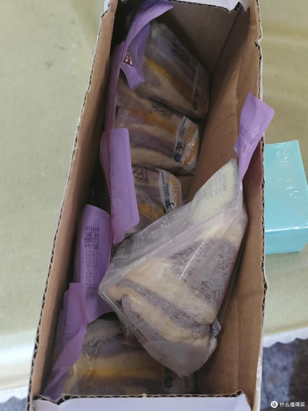 卡尔顿黑麦芋泥肉松三明治:健康早餐新选择