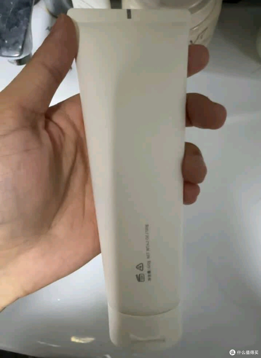 无限回购的洁面天花板!至本新版舒颜修护洁面乳太懂敏肌了