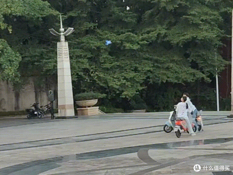 单翼仿生 + 特技飞行！汉王仿生鸟“青鸾”来袭，益智有趣不沉迷