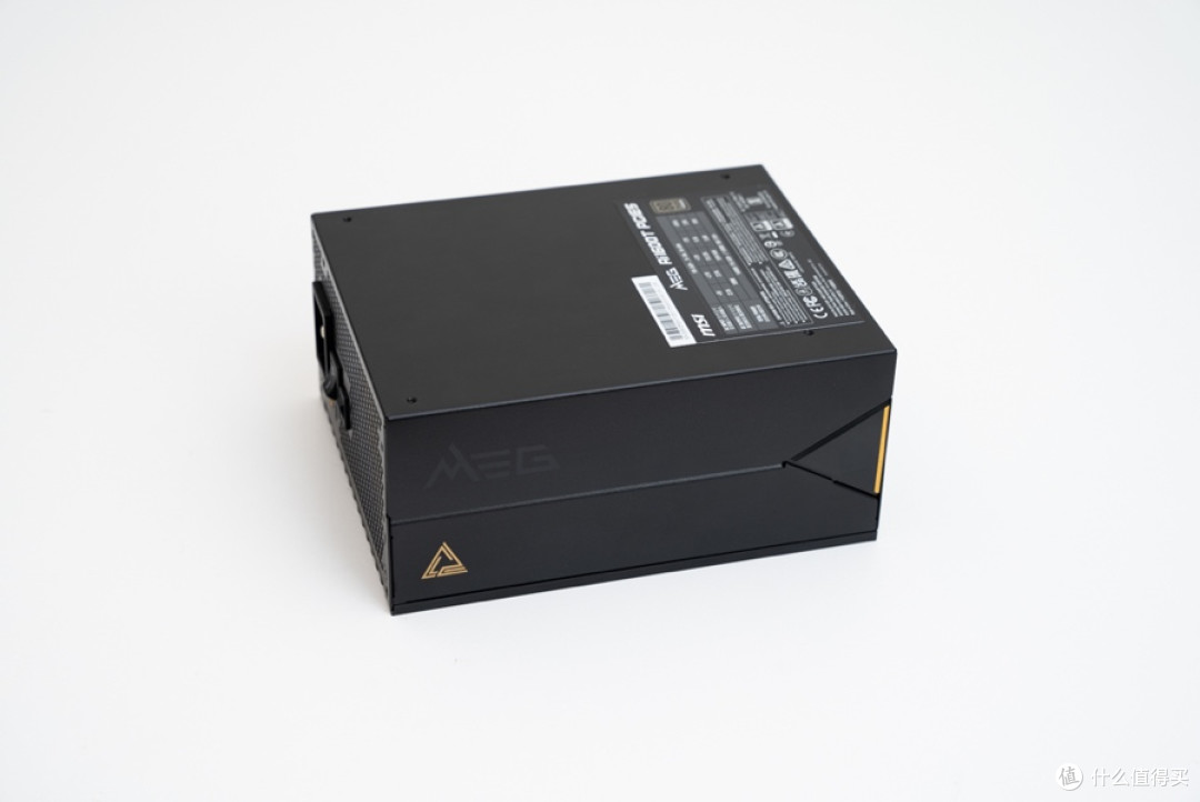 终身可质保，微星 MEG Ai1600T PCIE5 钛金全模组电源 开箱分享