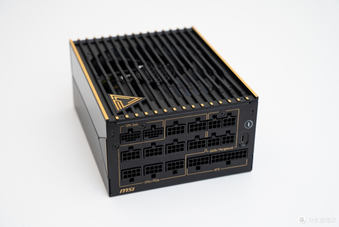 终身可质保，微星 MEG Ai1600T PCIE5 钛金全模组电源 开箱分享